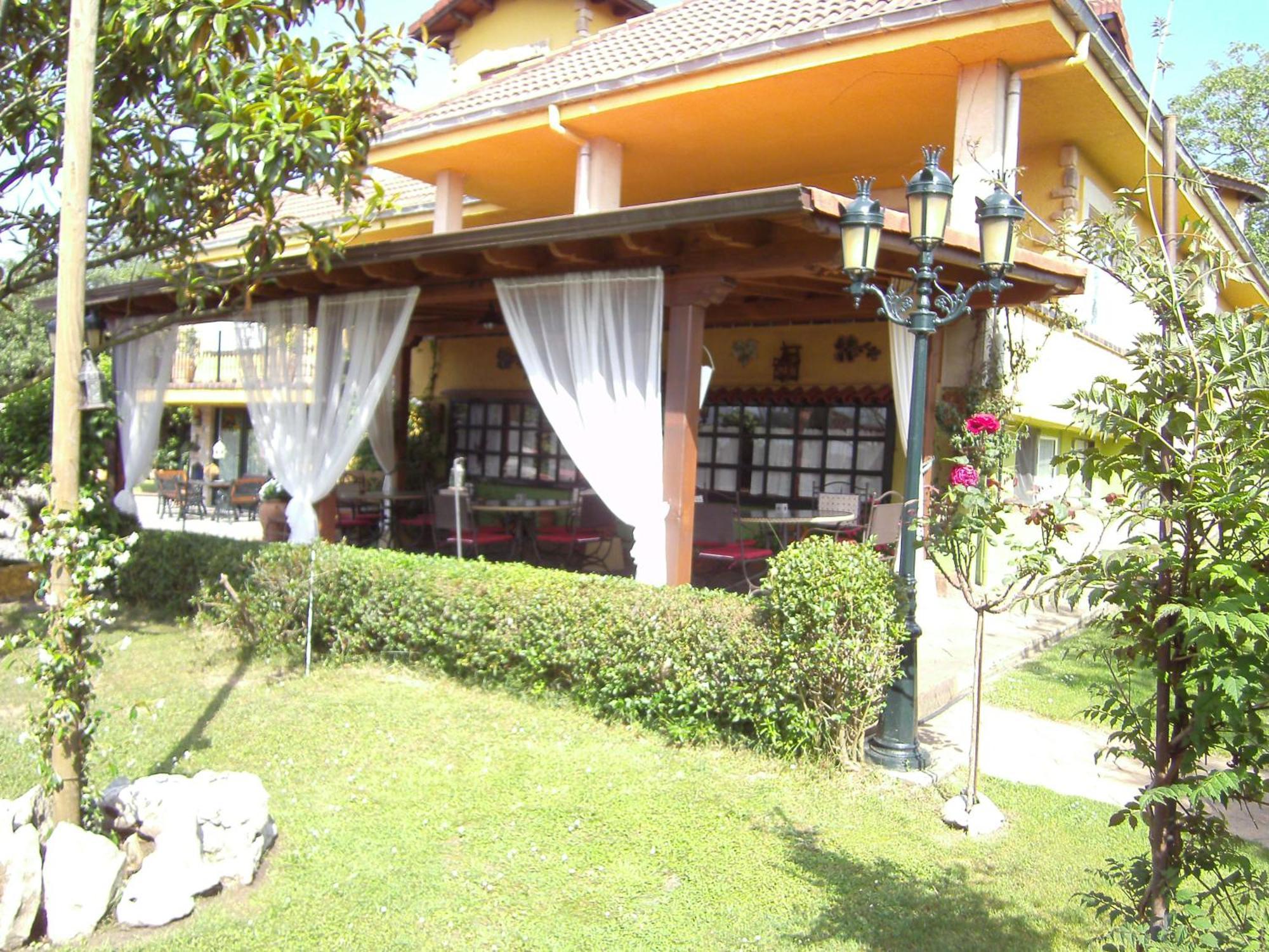 Hosteria Las Fuentes Rubayo Dış mekan fotoğraf