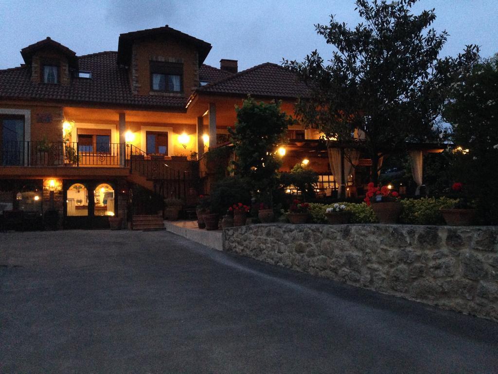 Hosteria Las Fuentes Rubayo Dış mekan fotoğraf